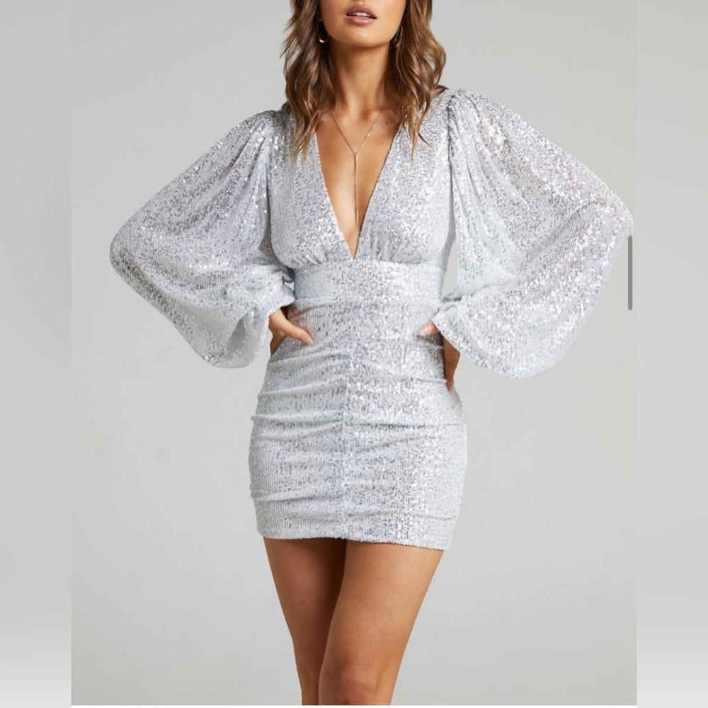 RHYLEE MINI DRESS - LONG SLEEVE RUCHED DRESS IN SILVER SEQUIN
SHOWPO